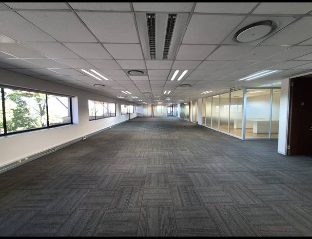 632M² OFFICE TO LET IN WOODMEAD
